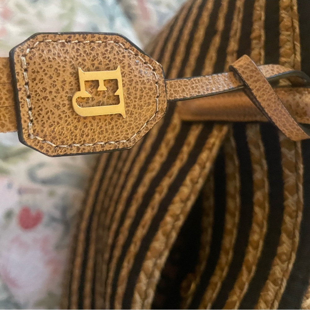 Eric Javits Raffia Black and Tan Striped Shoulder Bag - Picture 12 of 16